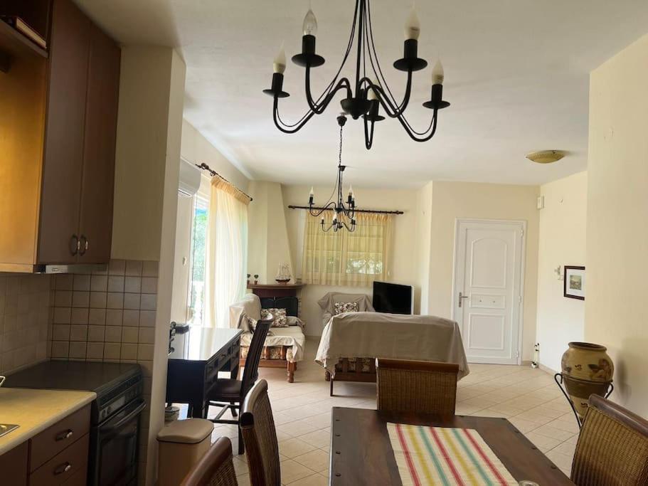 Sea & Sun Retreat Villa Vrasná Екстериор снимка